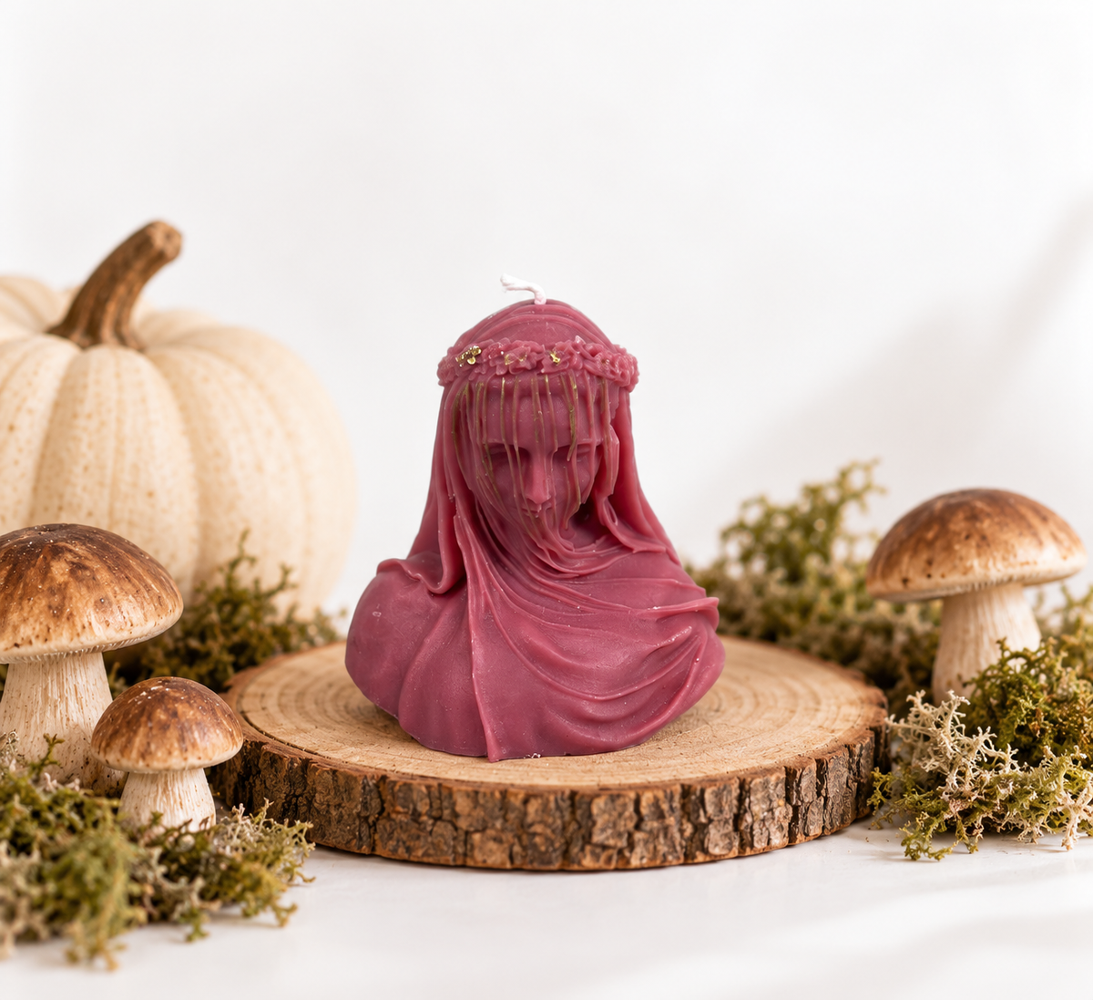 Lady Of Minuit